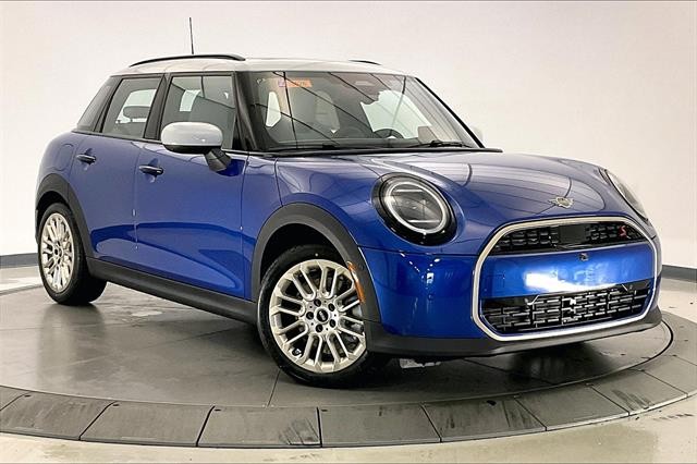 2025 MINI Hardtop 4 Door S's photo
