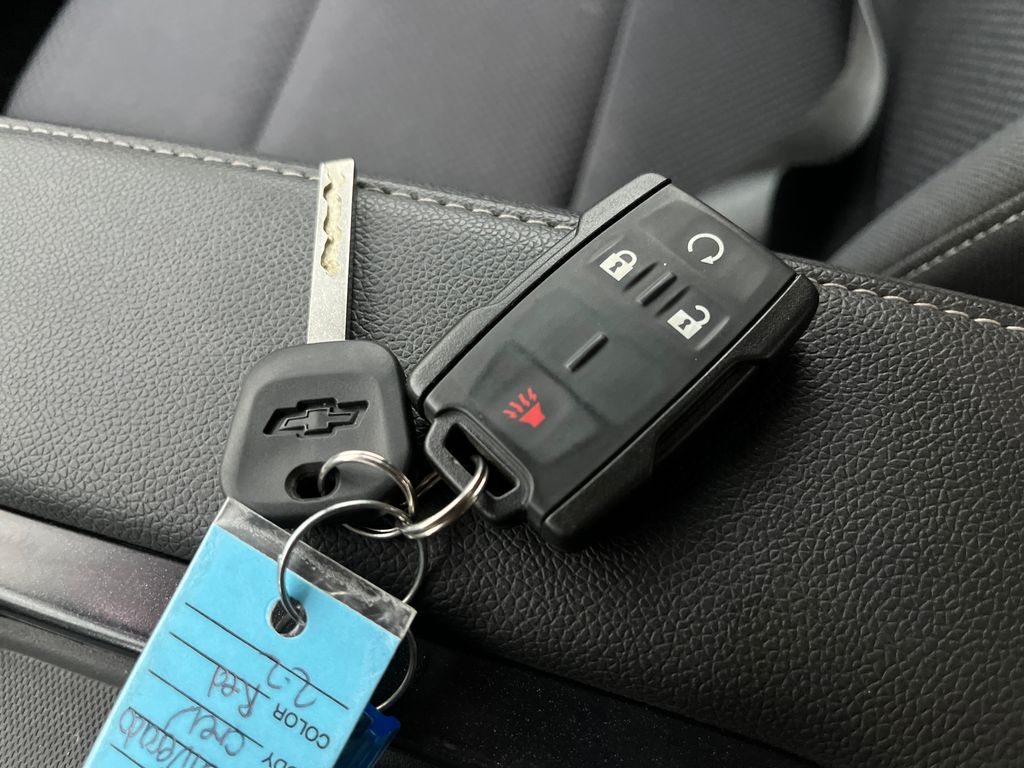 2018 Chevrolet Silverado 1500 LT photo 36