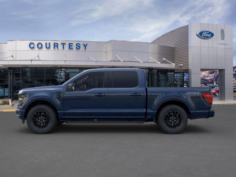 2025 Ford F-150 XLT photo 3