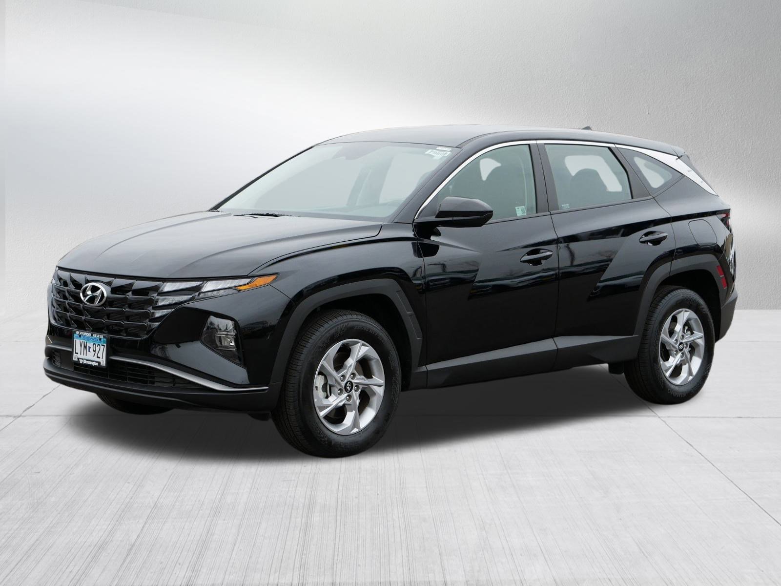 2024 Hyundai Tucson SE photo 3