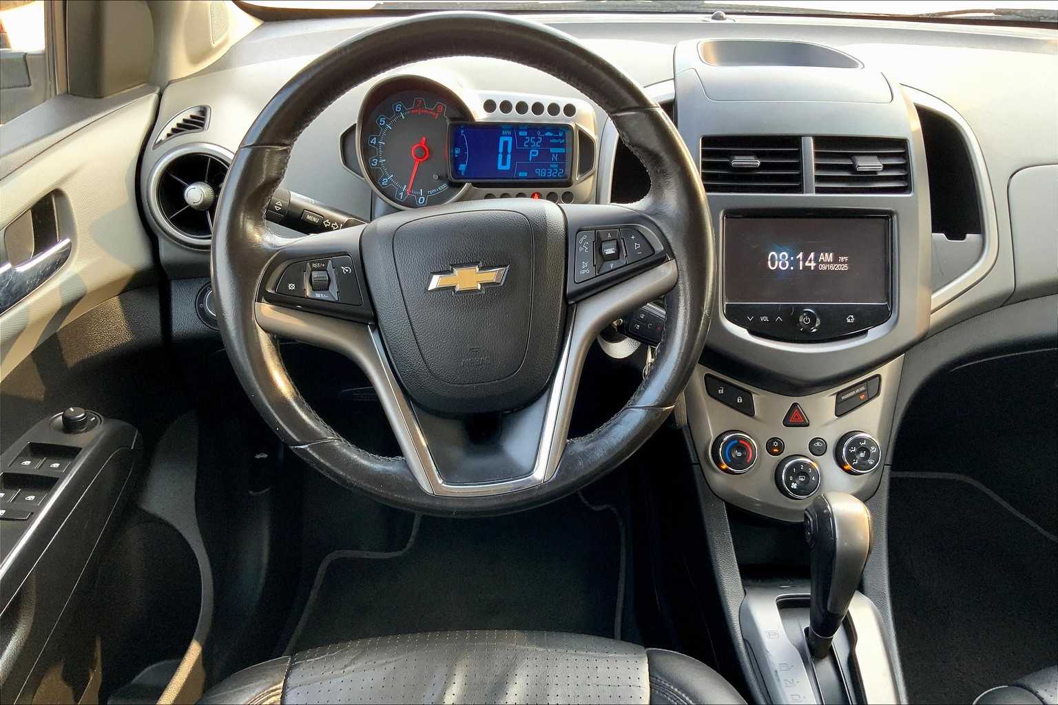 2013 Chevrolet Sonic LTZ photo 5