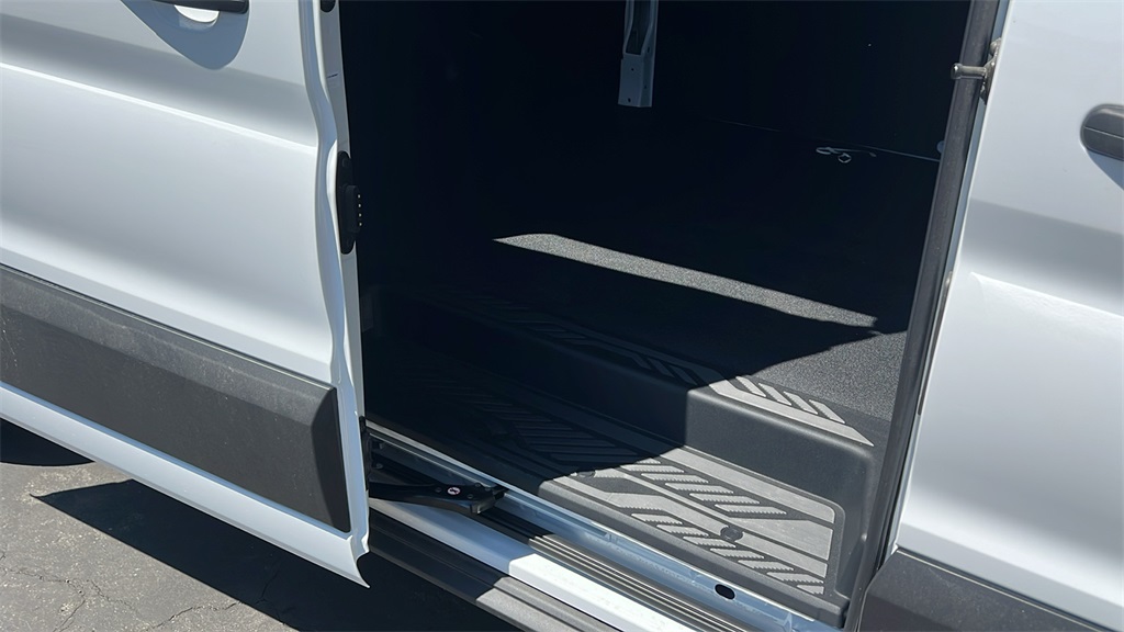 2025 Ford Transit Cargo Van photo 12