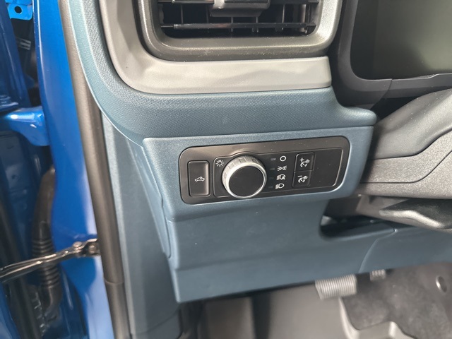 2025 Ford Maverick XL photo 8
