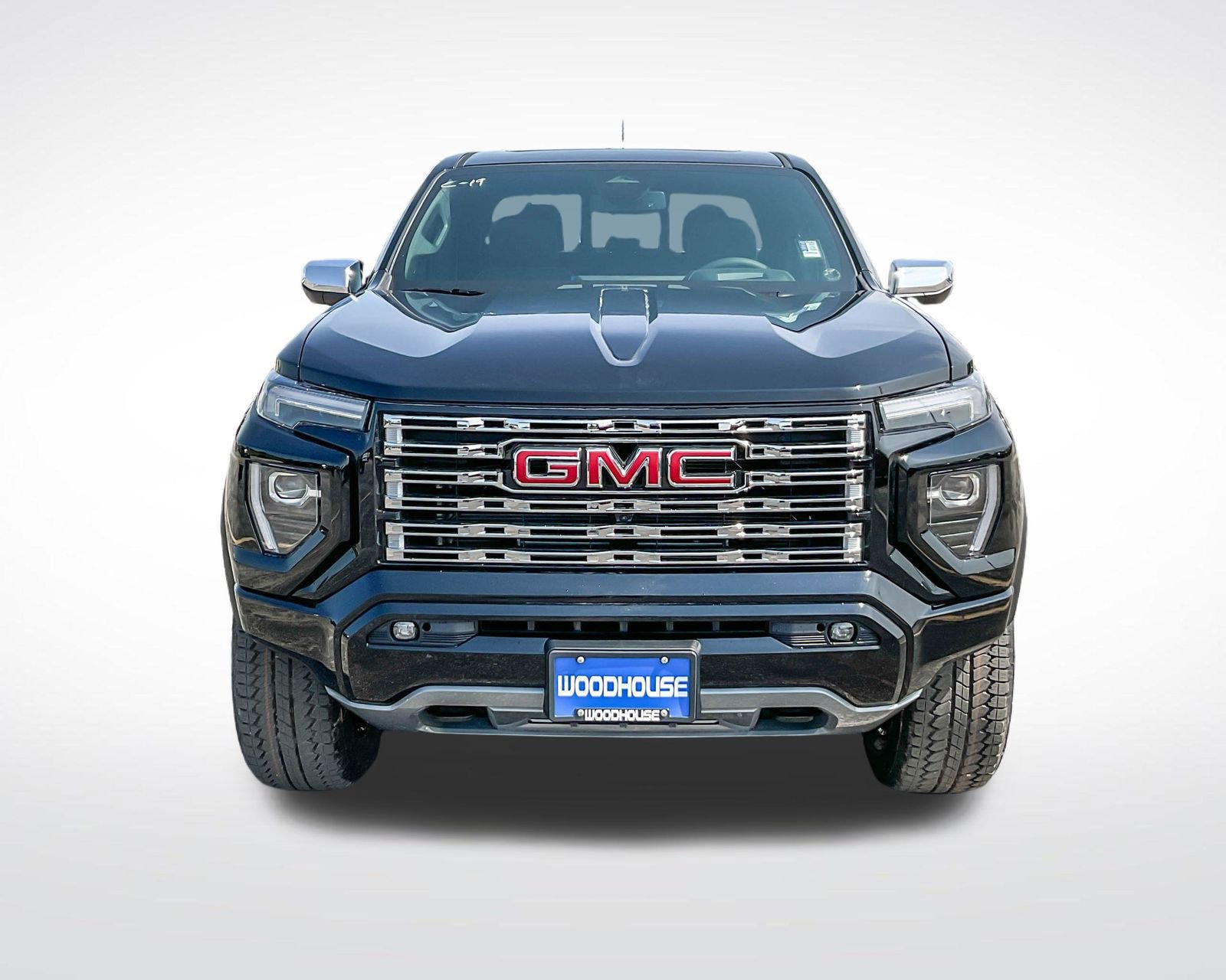 2025 Gmc Canyon Denali photo 2