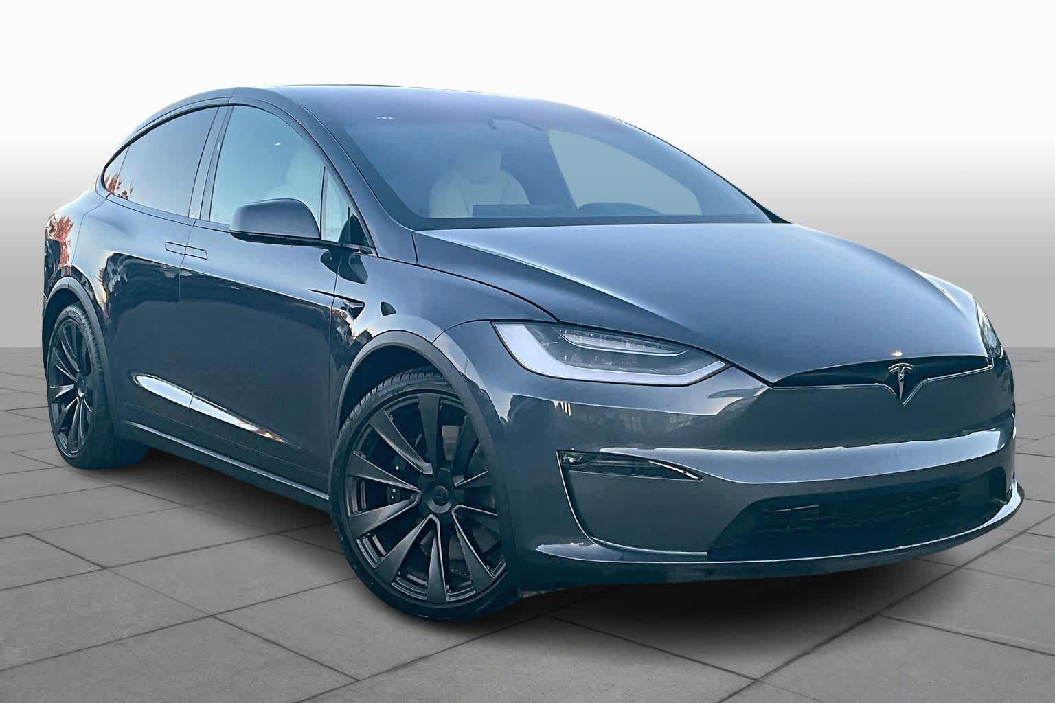 Used 2022 Tesla Model X Plaid with VIN 7SAXCBE6XNF337558 for sale in Santa Fe, NM
