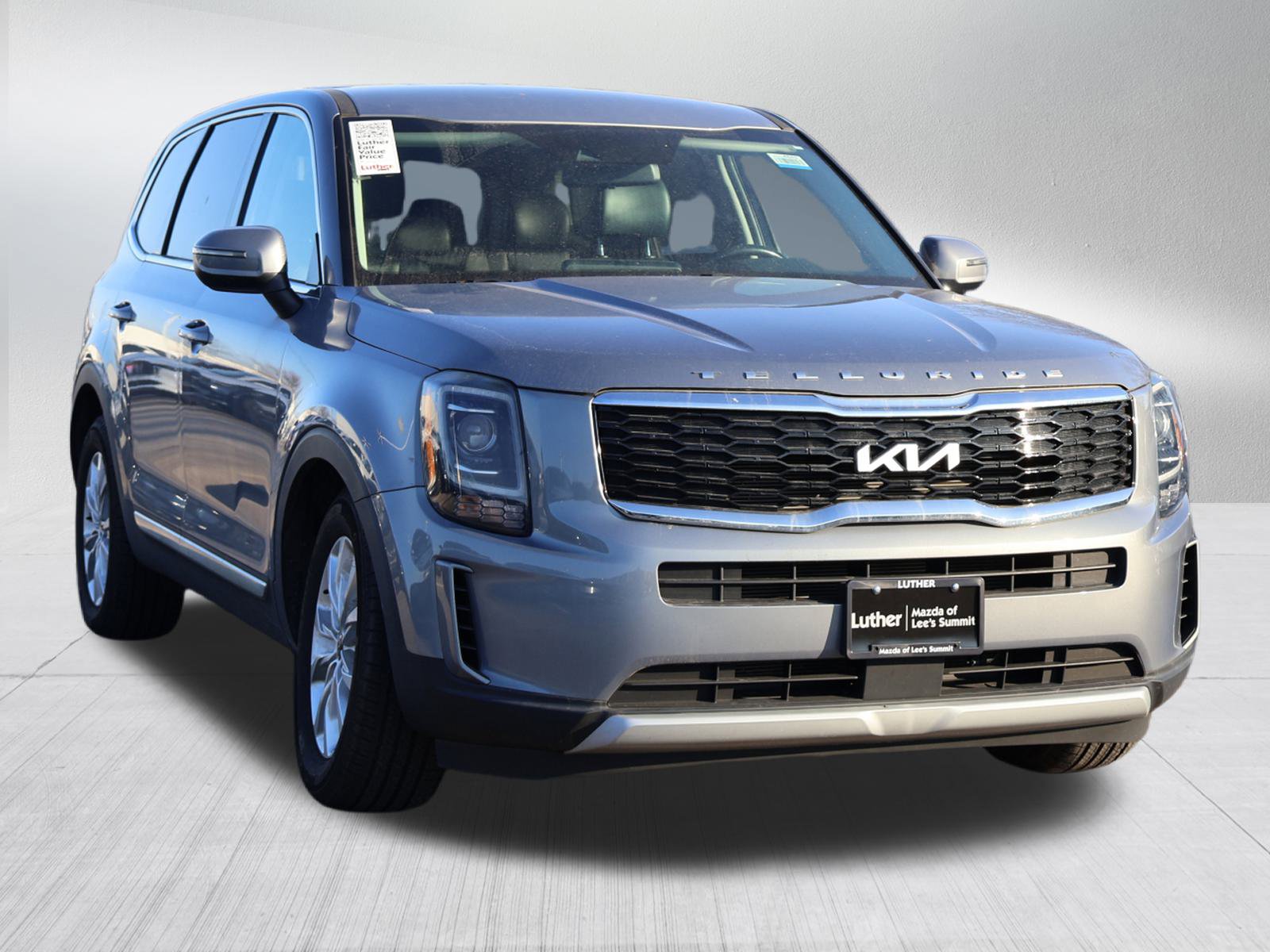 2022 Kia Telluride LX's photo