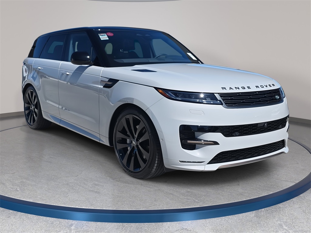 2025 Land Rover Range Rover Sport SE photo 3