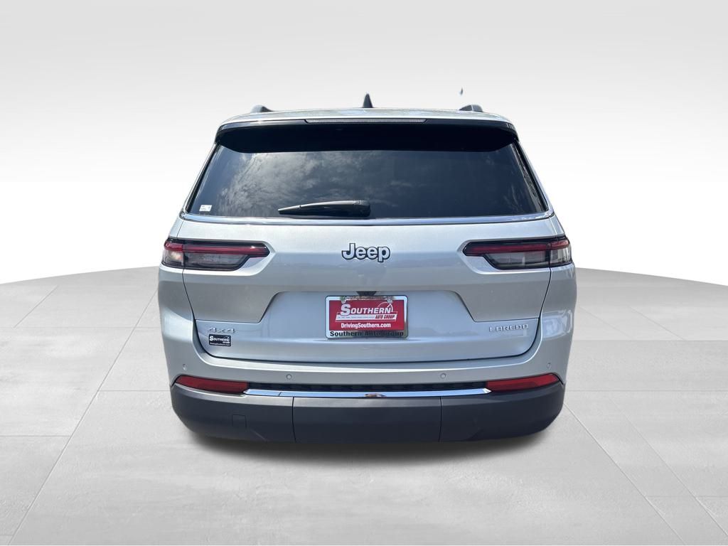 2025 Jeep Grand Cherokee Laredo X photo 4