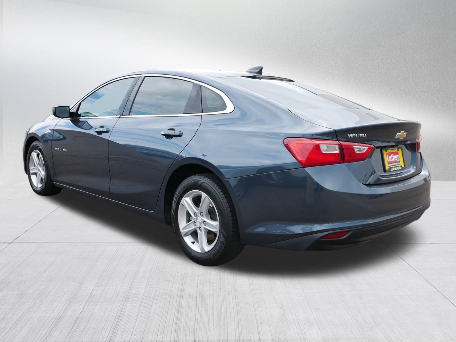 2019 Chevrolet Malibu LS photo 5