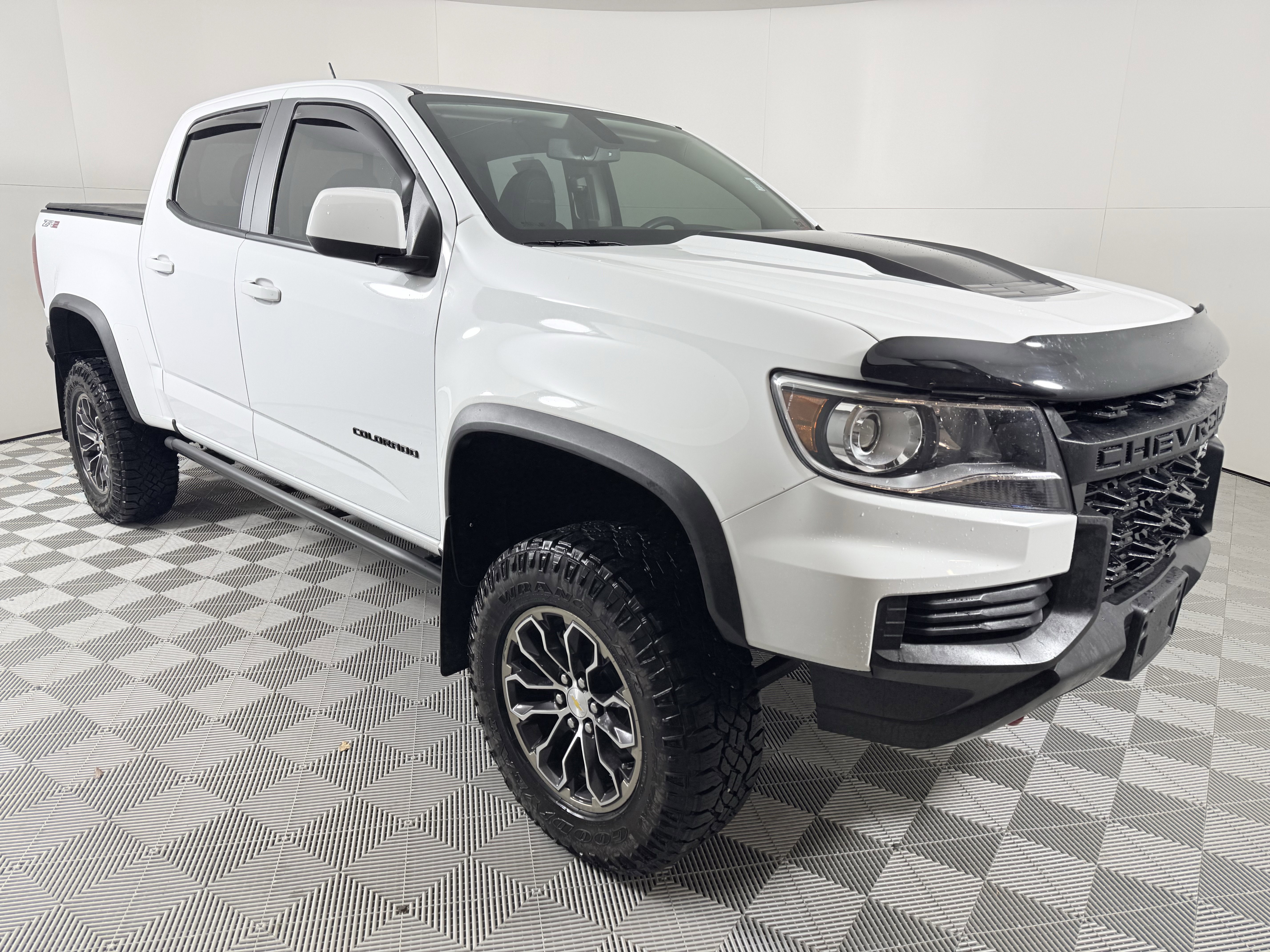 2021 Chevrolet Colorado ZR2's photo
