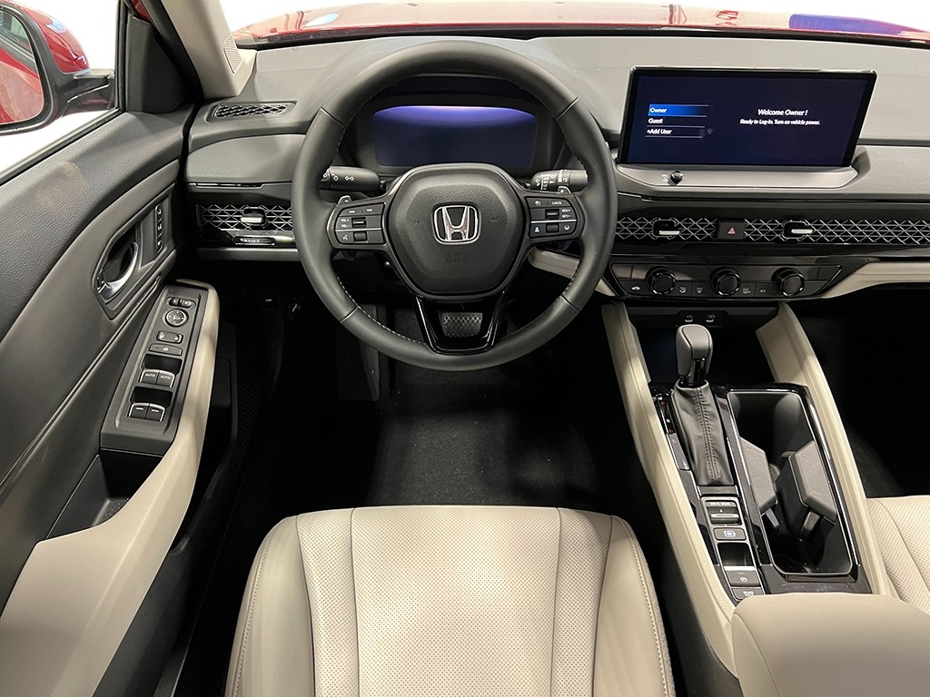 2025 Honda Accord Hybrid EX-L photo 13