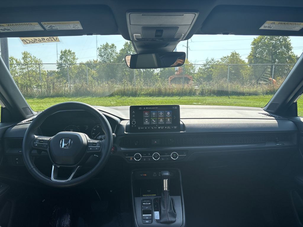 2025 Honda CR-V Hybrid Sport-L photo 5