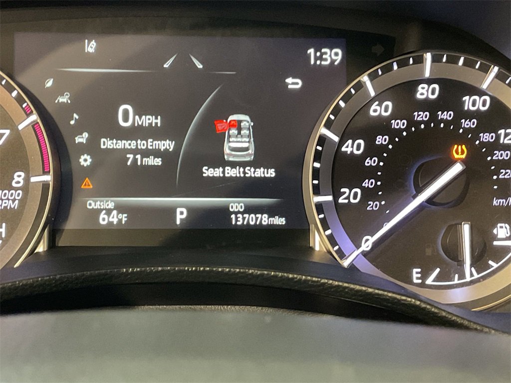 2022 Toyota Highlander XLE photo 32