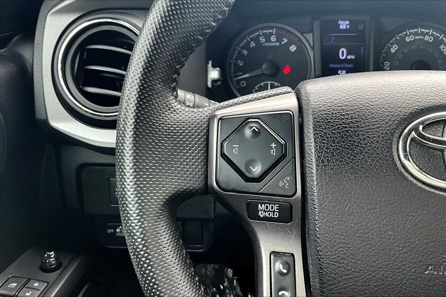 2020 Toyota Tacoma TRD 4x4 Double Cab V6 photo 21