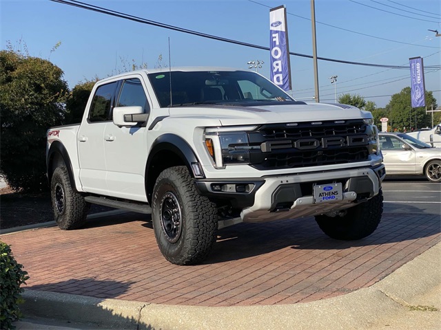 2025 Ford F-150 Raptor photo 2