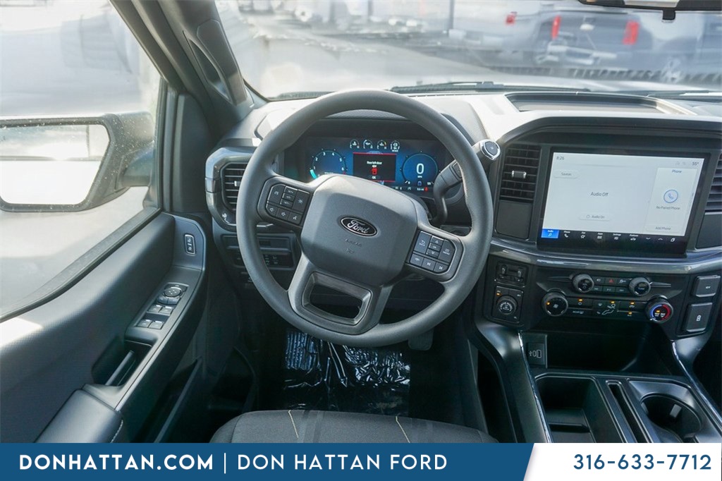 2025 Ford F-150 STX photo 4