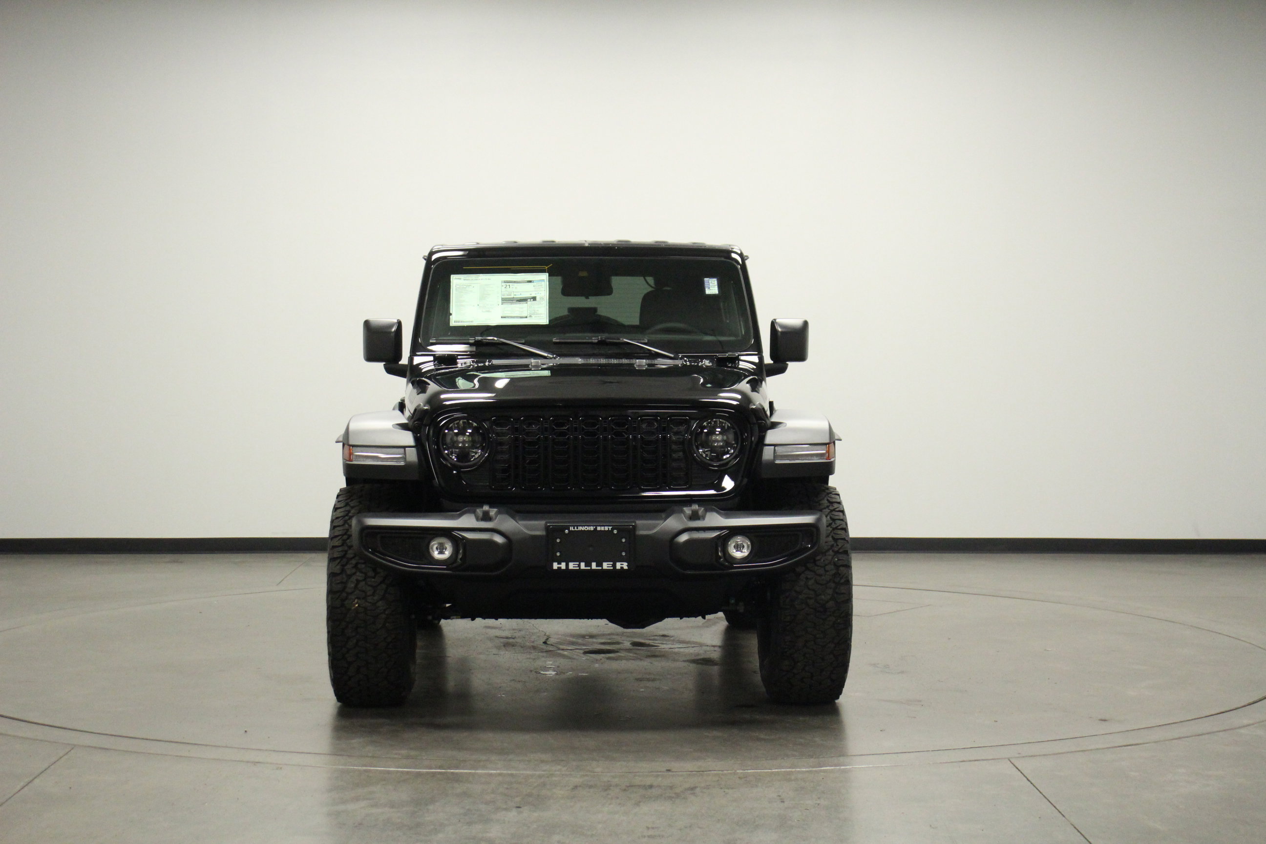 2025 Jeep Wrangler Willys photo 2