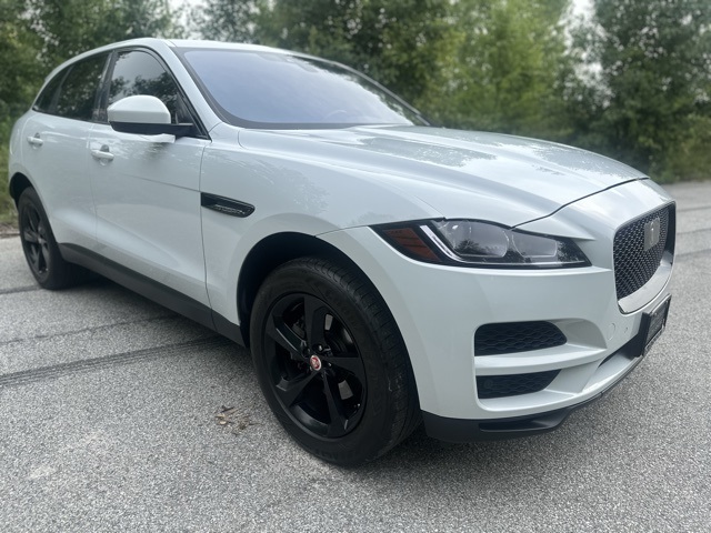 2019 Jaguar F-PACE Premium photo 2