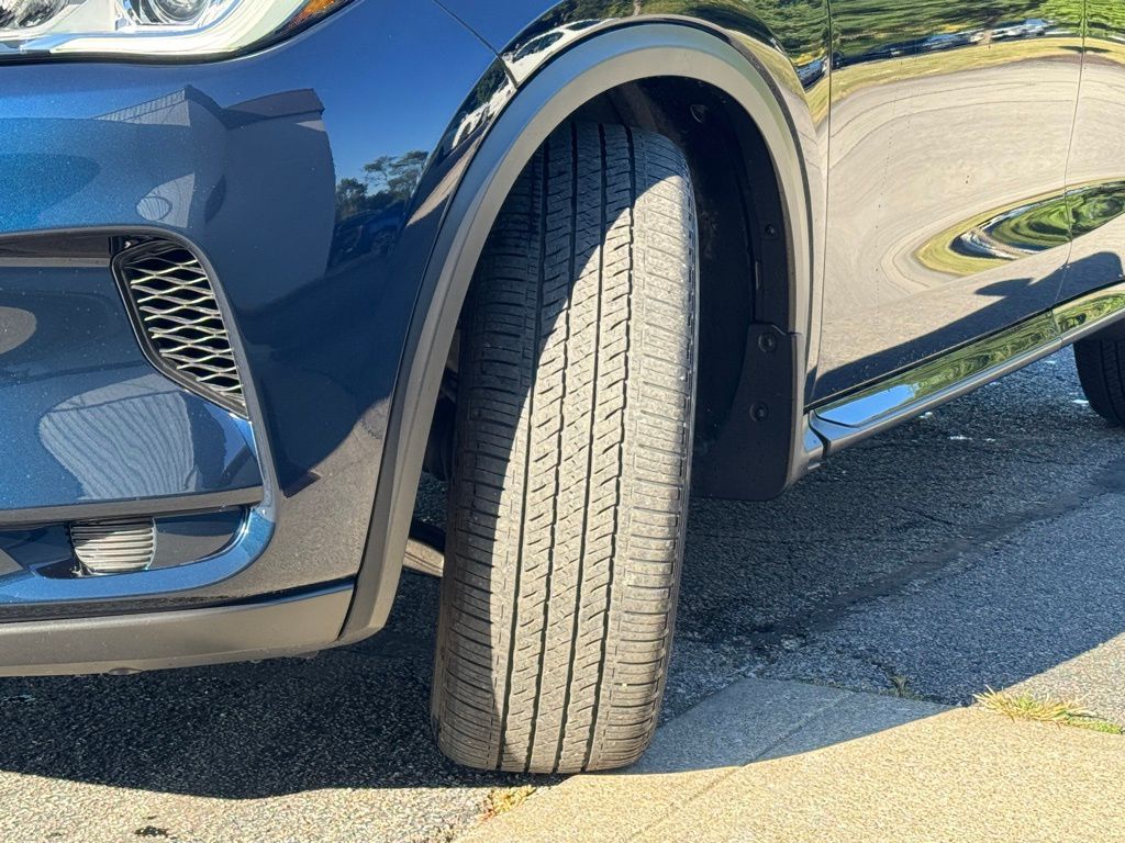 2024 Infiniti QX50 Luxe AWD photo 8