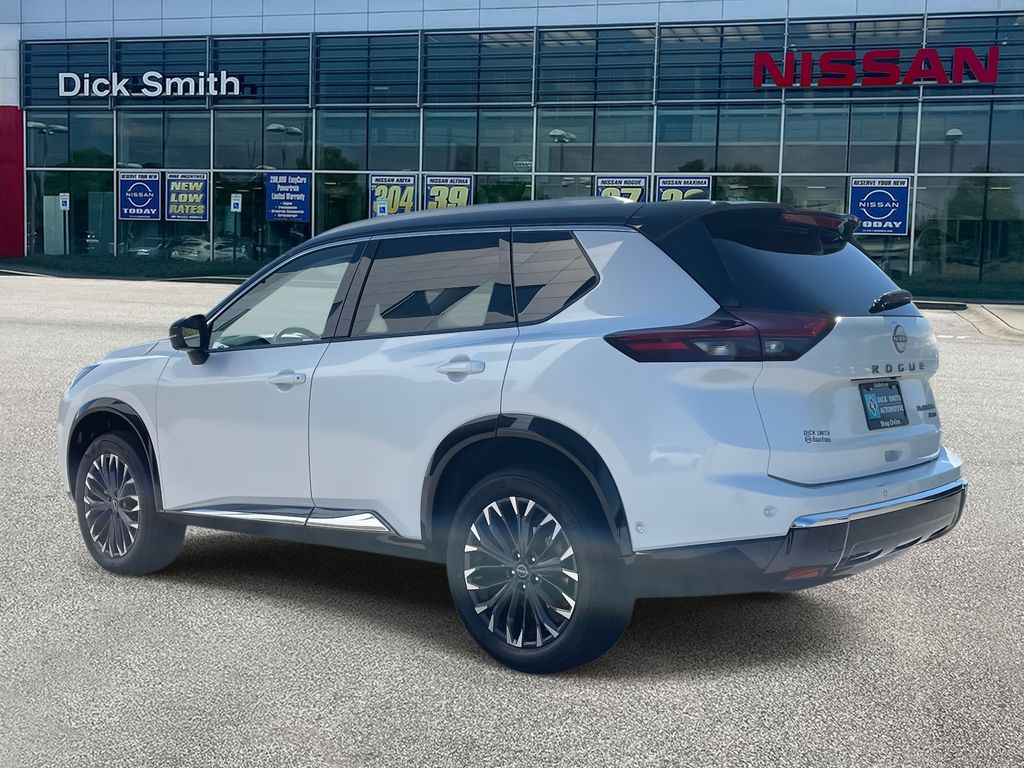 2026 Nissan Rogue Platinum photo 4