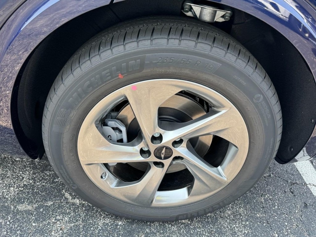 2026 Genesis GV70 2.5T Select photo 3