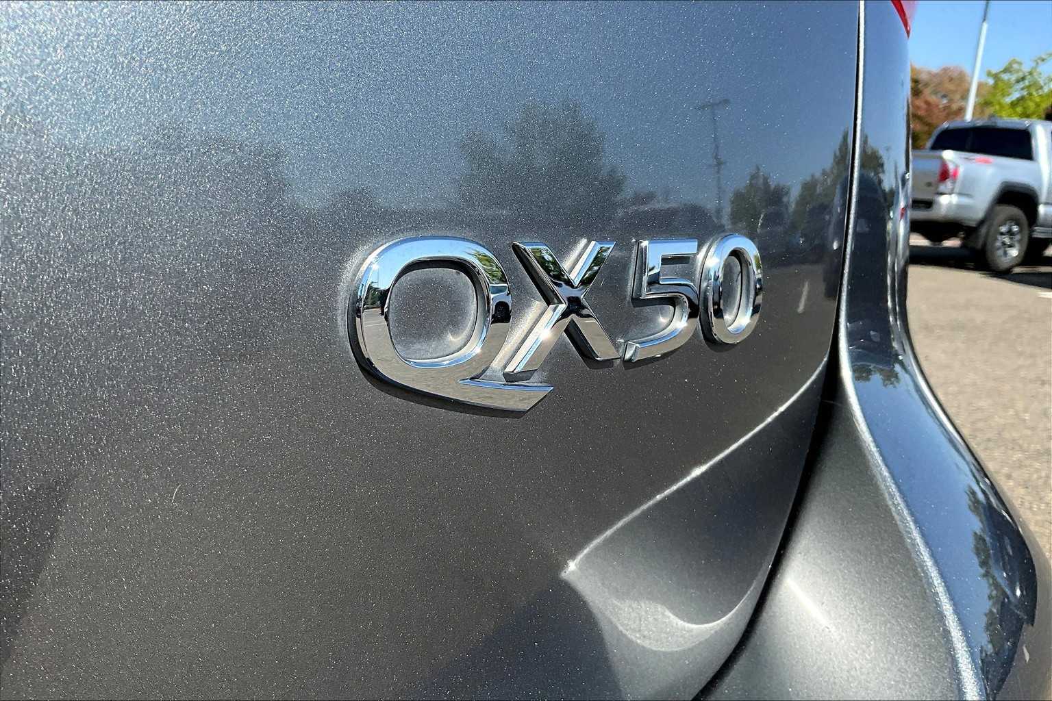 2016 Infiniti QX50 photo 8