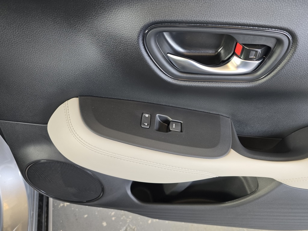 2026 Honda HR-V LX photo 20