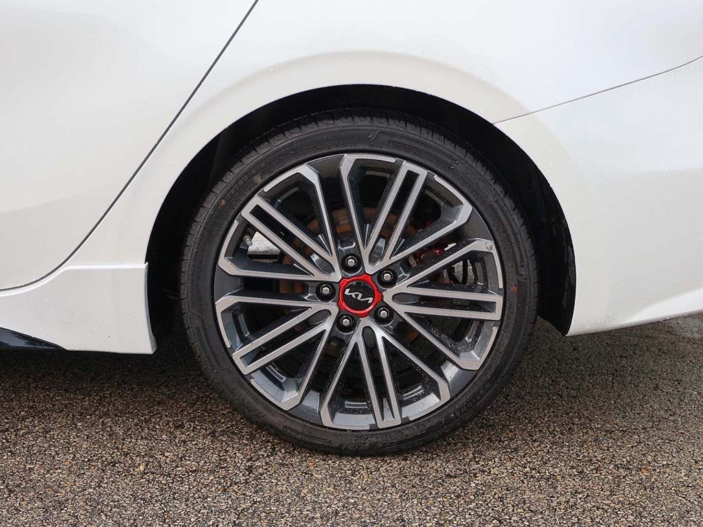 2023 Kia Forte GT photo 23