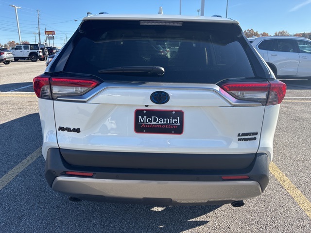 2022 Toyota RAV4 Hybrid Limited photo 3