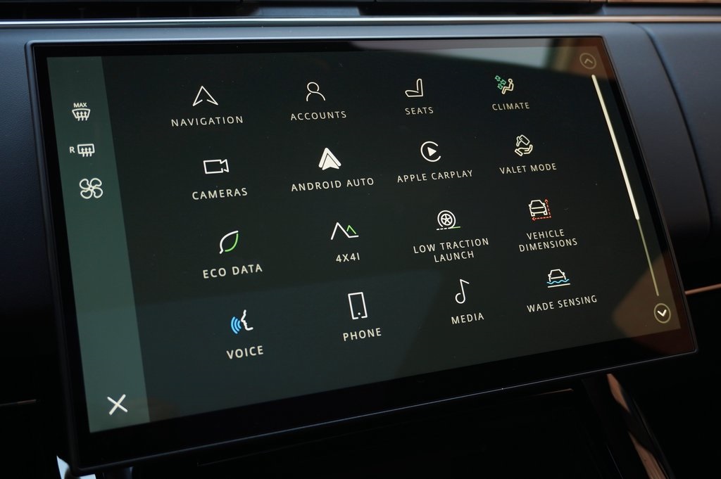 2025 LAND ROVER RANGE ROVER SPORT - Image 17