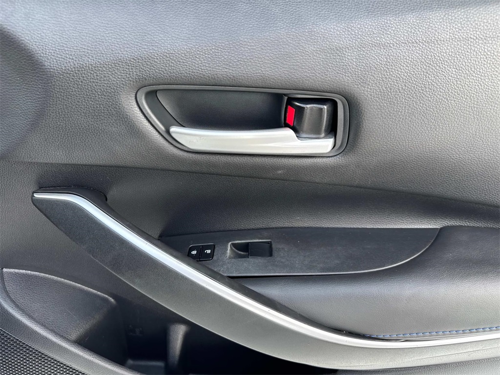2022 Toyota Corolla SE photo 13