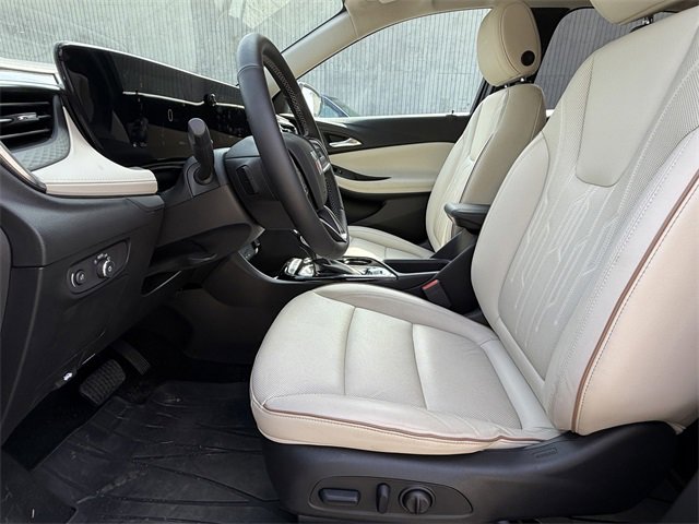 2024 Buick Encore GX Avenir photo 9