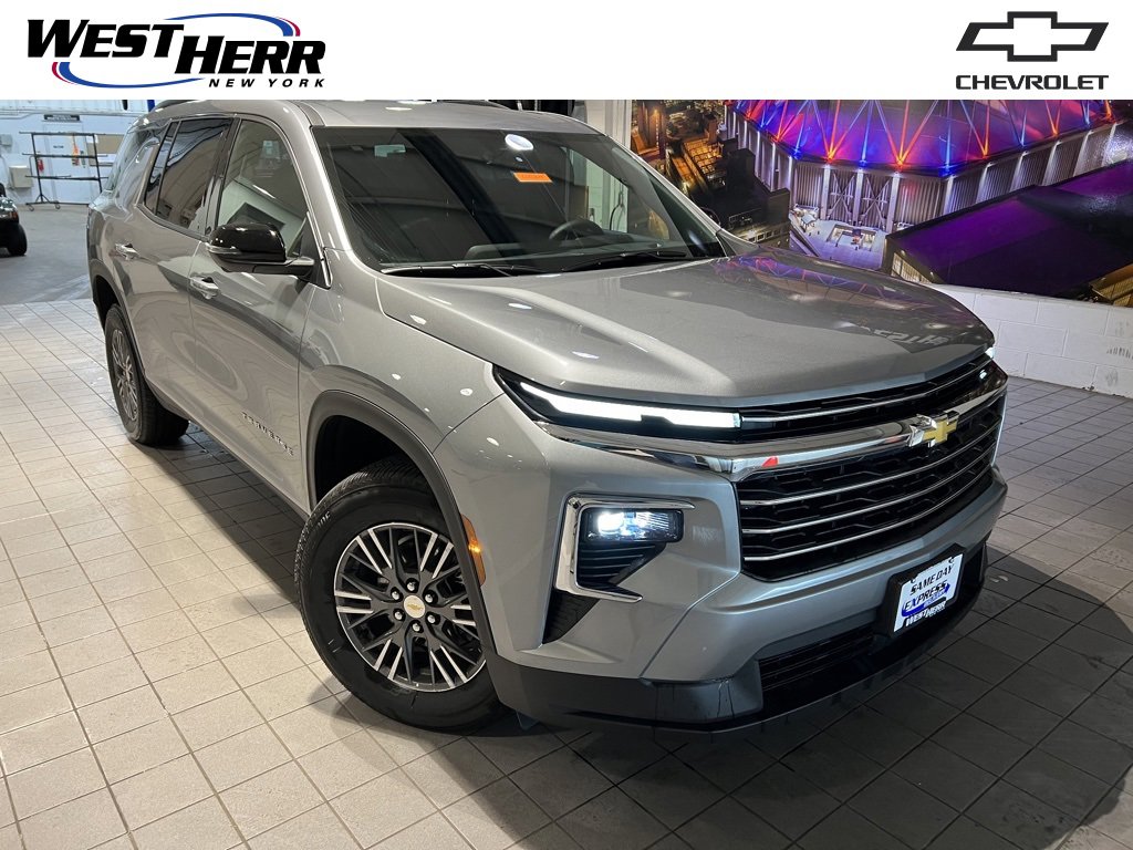 2026 Chevrolet Traverse LT's photo