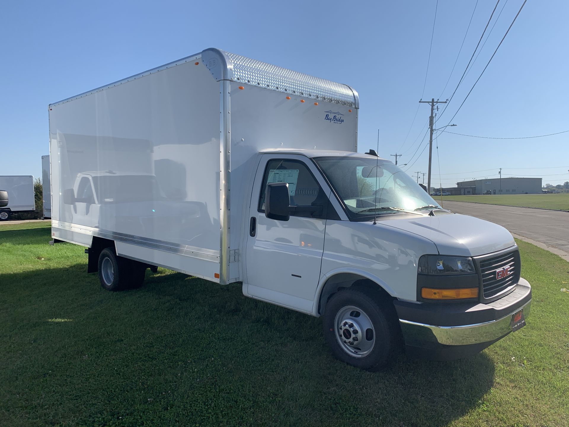2025 Gmc Savana Cutaway 3500 photo 31