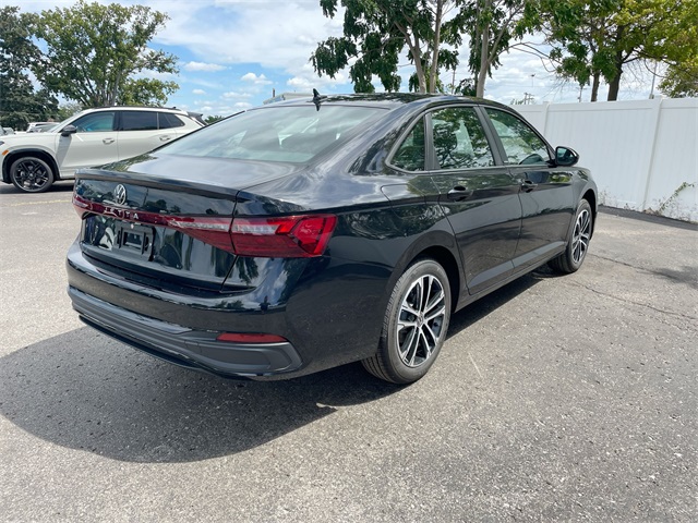2025 Volkswagen Jetta 1.5T Sport photo 17