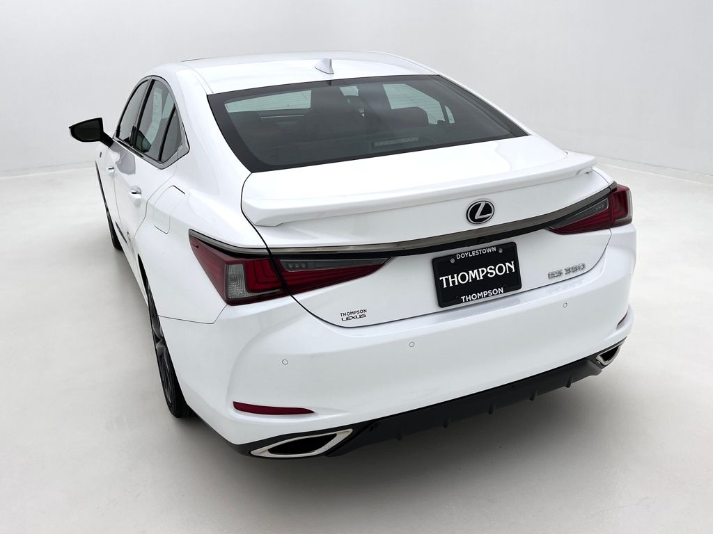 2022 Lexus ES 350 F SPORT photo 9