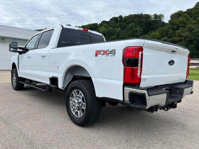 2026 Ford F-250 Lariat photo 8