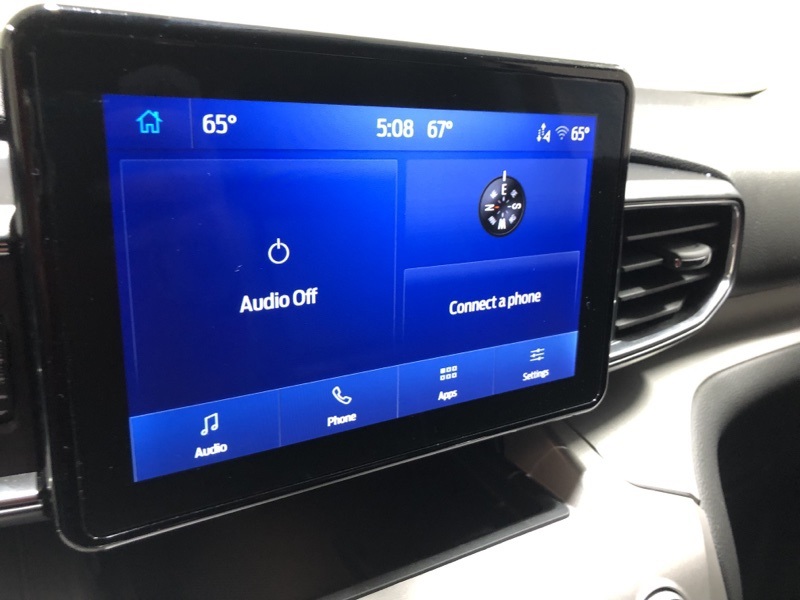 2023 Ford Explorer XLT photo 26