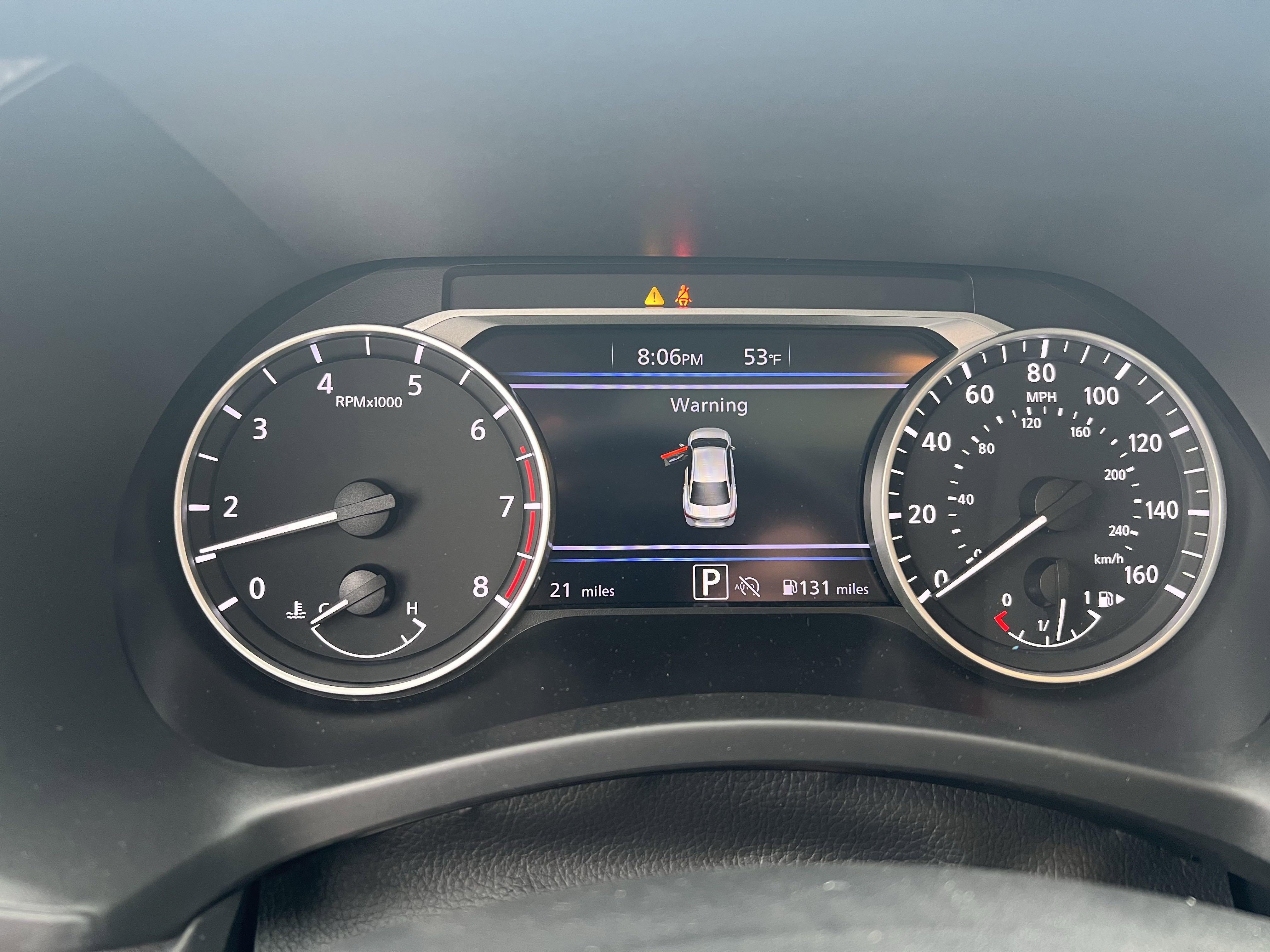 2024 Nissan Sentra SR photo 2
