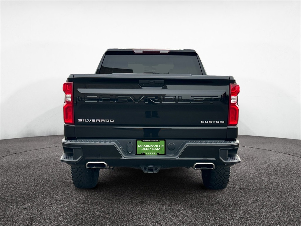 2021 Chevrolet Silverado 1500 Custom Trail Boss photo 4