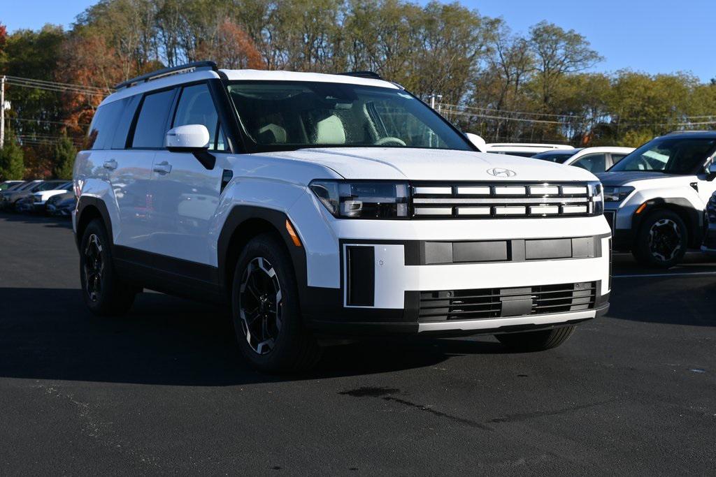 2026 Hyundai Santa Fe SEL's photo