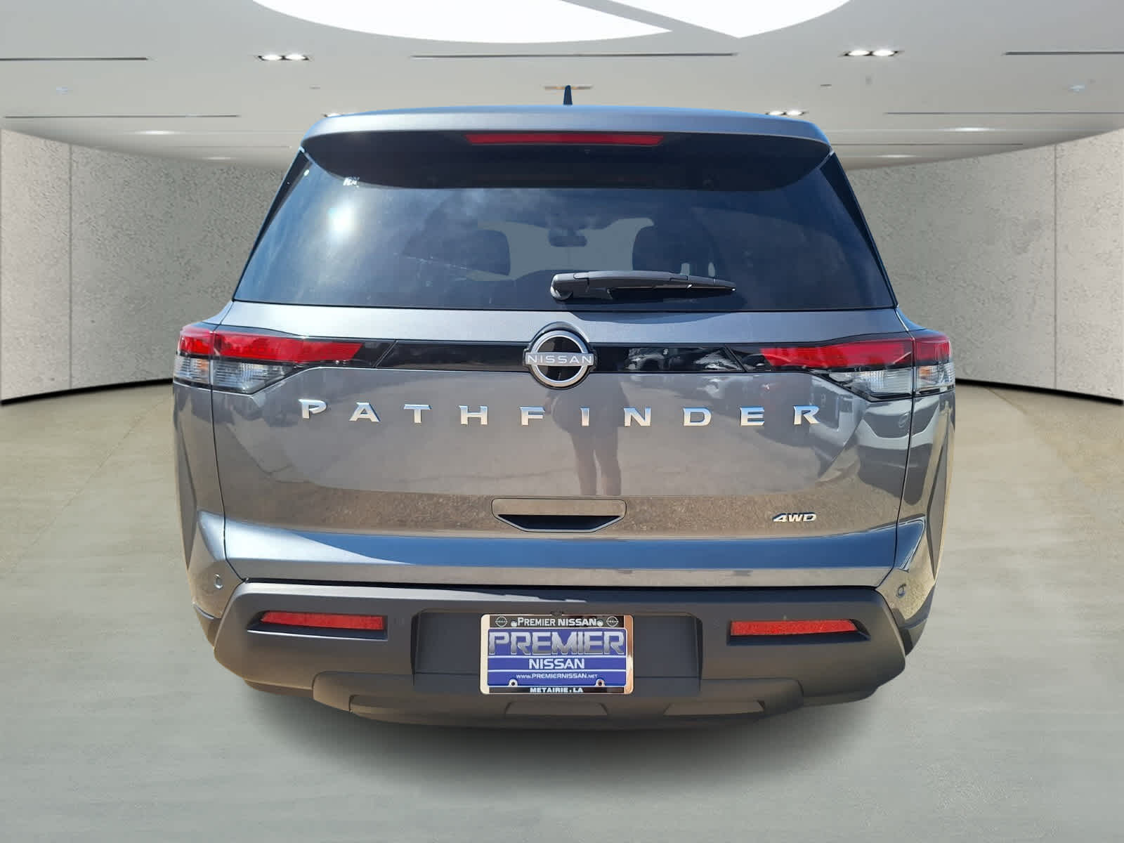 2025 Nissan Pathfinder S photo 4