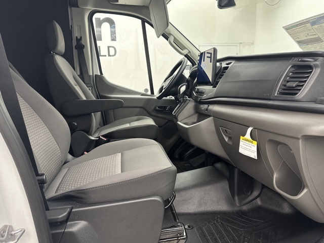 2026 Ford Transit Cargo photo 8