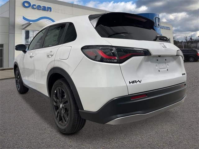 2026 Honda HR-V Sport photo 3