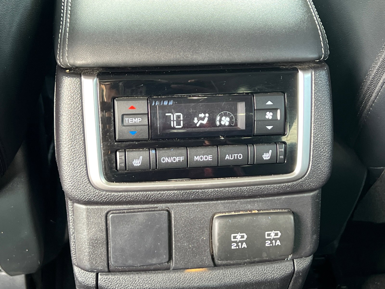 2020 Subaru Ascent Limited photo 17