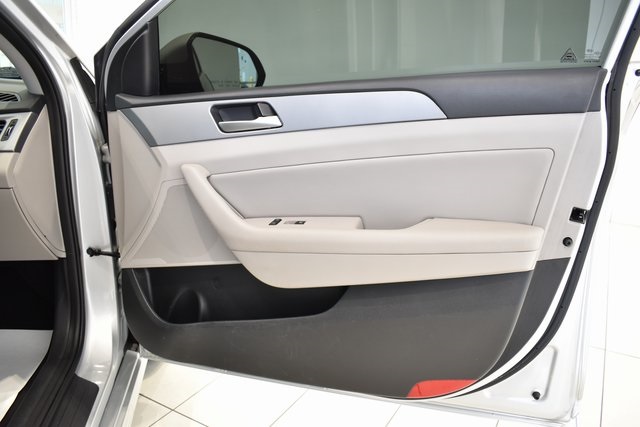 2019 Hyundai Sonata SEL photo 10