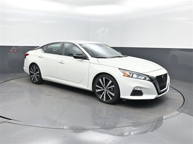 2022 Nissan Altima 2.5 SR photo 28