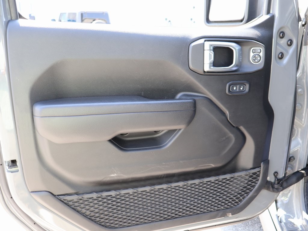 2023 Jeep Wrangler Willys 4xe photo 18