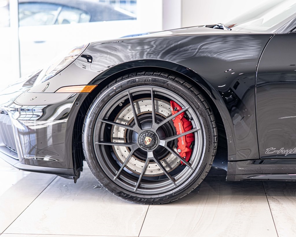 2026 PORSCHE 911 - Image 9