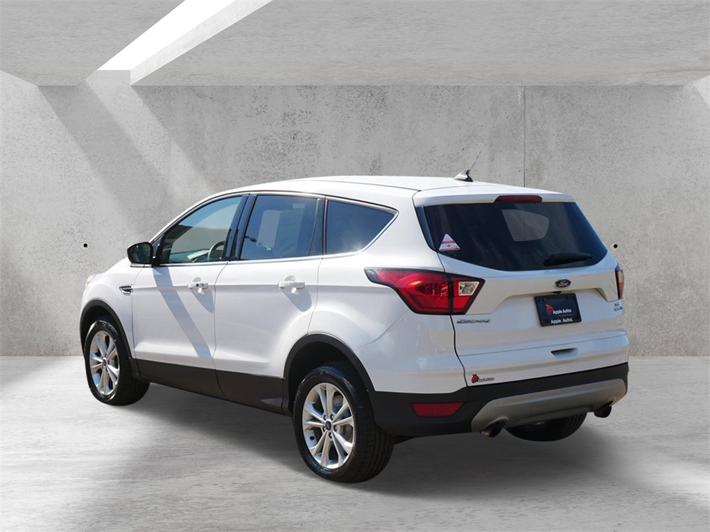 2019 Ford Escape SE photo 4